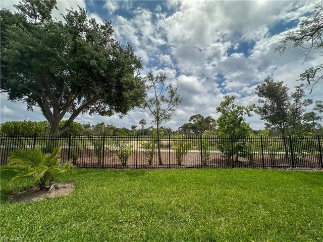 6777  Winkler  RD, Fort Myers, FL 33919