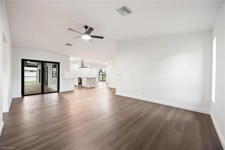 812 Se 34th St, Cape Coral, Florida 33904