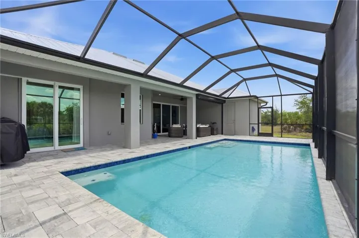 1825 Nw 31st Ave, Cape Coral, Florida 33993