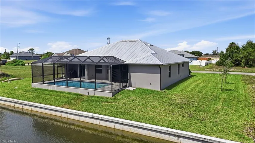 1825 Nw 31st Ave, Cape Coral, Florida 33993