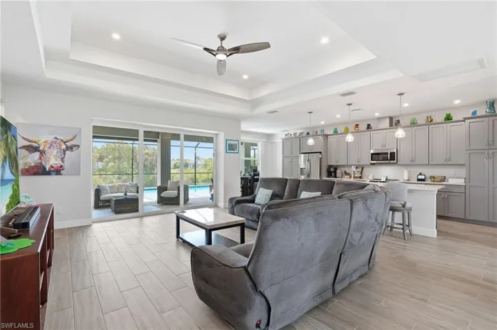 1825 Nw 31st Ave, Cape Coral, Florida 33993