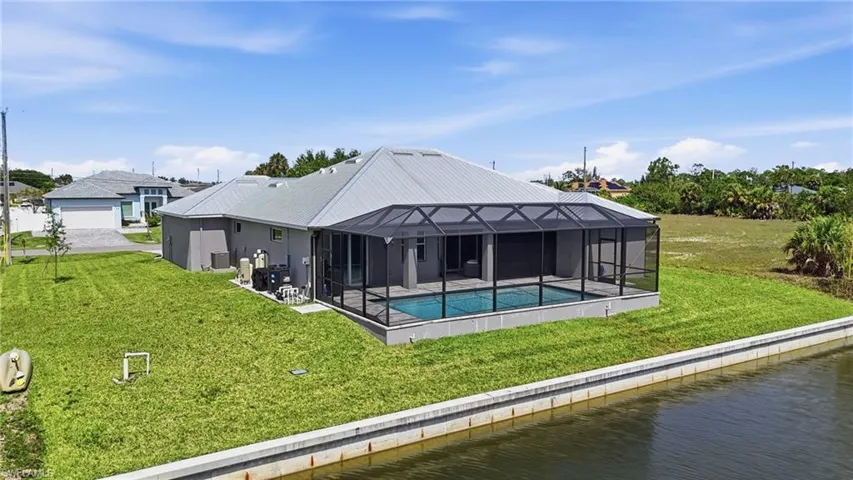 1825 Nw 31st Ave, Cape Coral, Florida 33993
