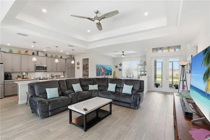 1825 Nw 31st Ave, Cape Coral, Florida 33993