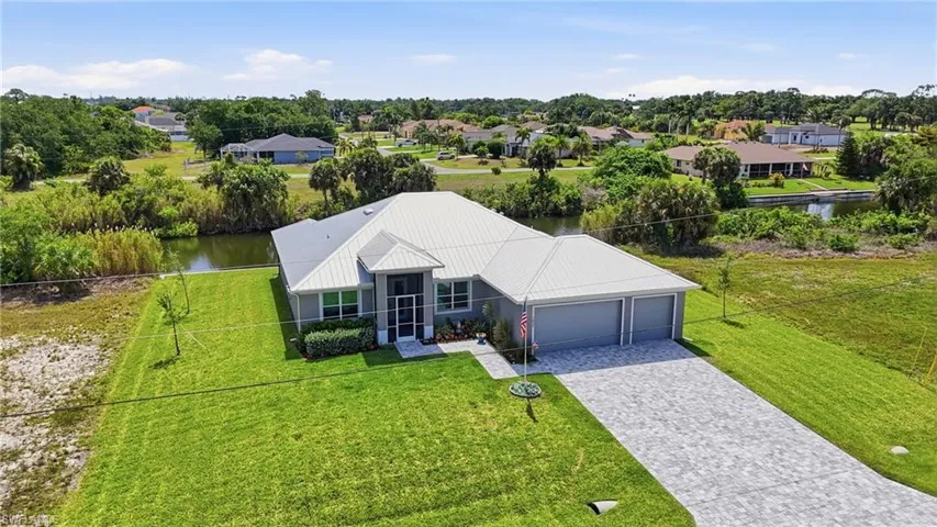 1825 Nw 31st Ave, Cape Coral, Florida 33993