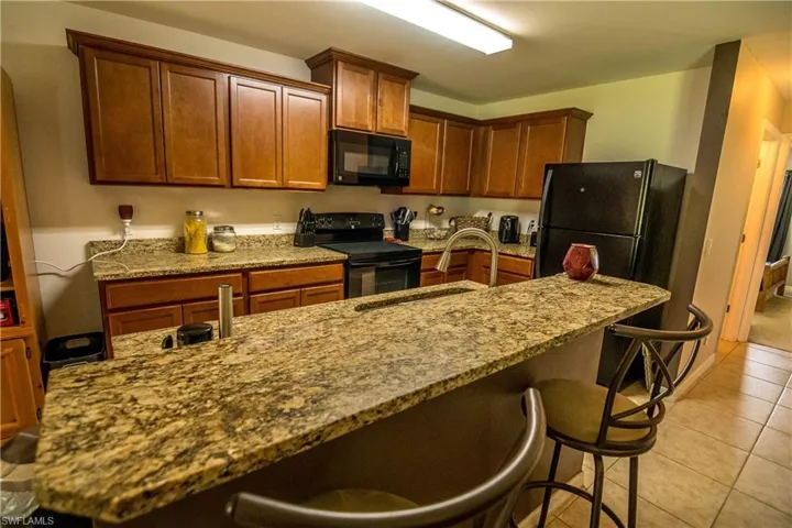 1812 Sw 32nd St, Cape Coral Fl 33914