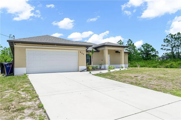 605 11th St, Lehigh Acres, Florida 33972