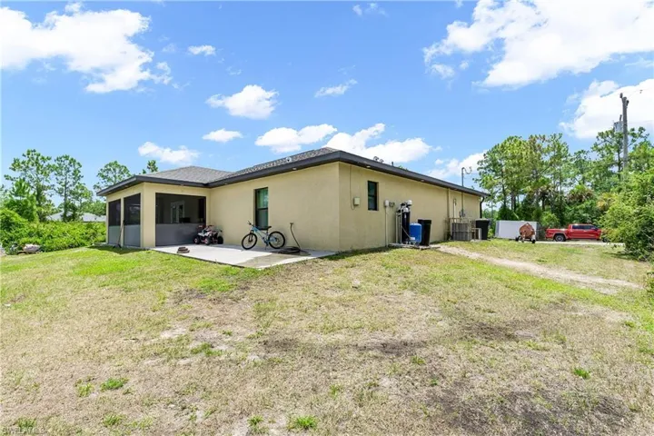 605 11th St, Lehigh Acres, Florida 33972