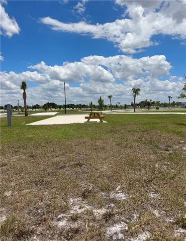 431  Horizon  RD, Punta Gorda, FL 33982