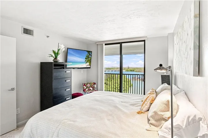 26225 Hickory Blvd 4c, Bonita Springs, Florida 34134