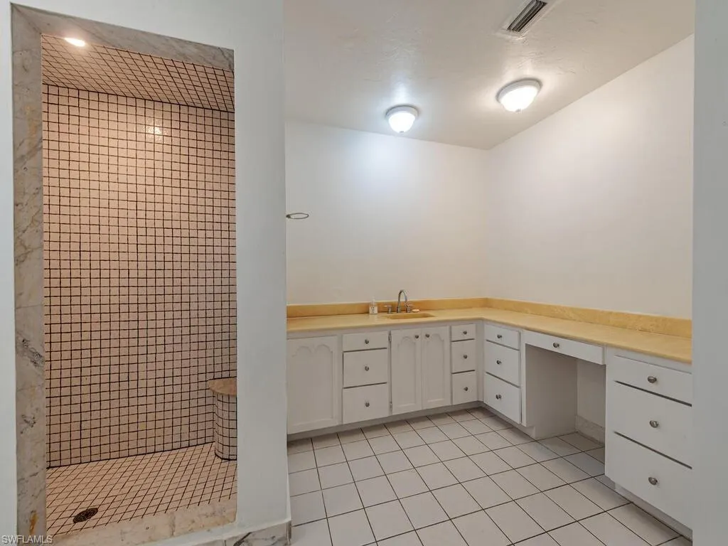 11596 Pawley AVE, Bonita Springs, FL 34135,225053312