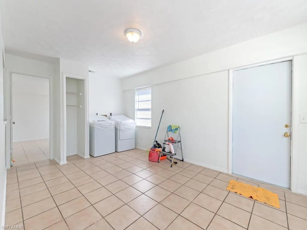 11596 Pawley AVE, Bonita Springs, FL 34135,225053312