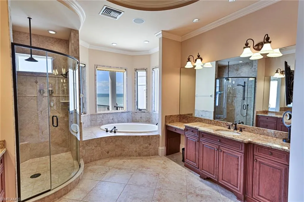 209 BAREFOOT BEACH BLVD, Bonita Springs, FL 34134,224103857