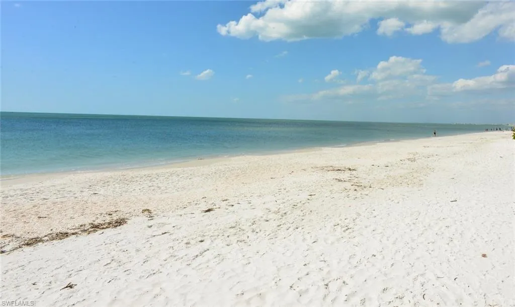 209 BAREFOOT BEACH BLVD, Bonita Springs, FL 34134,224103857