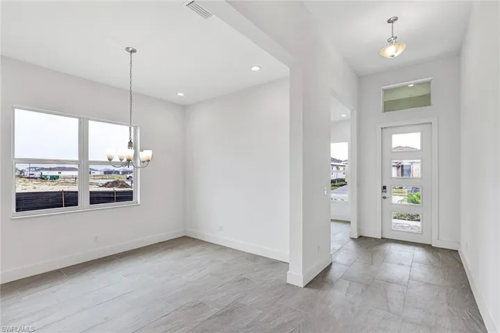 Glades Floor Plan (Not Actual Home)