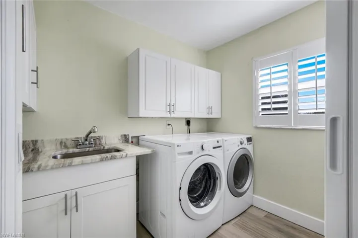 223 Nw 5th Ter, Cape Coral, Florida 33993