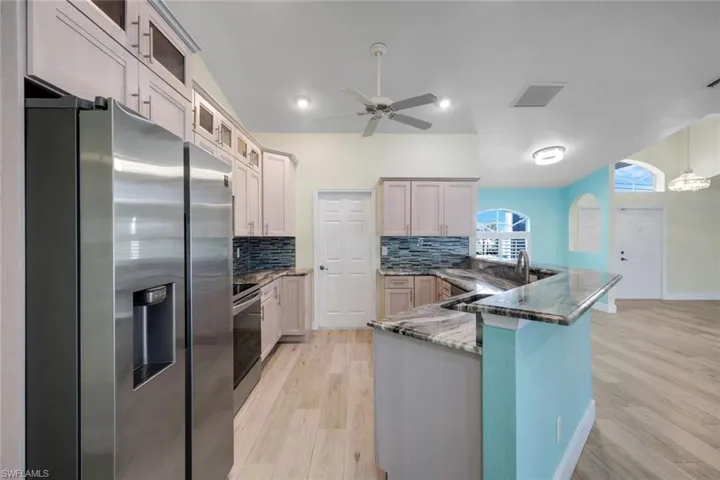 223 Nw 5th Ter, Cape Coral, Florida 33993
