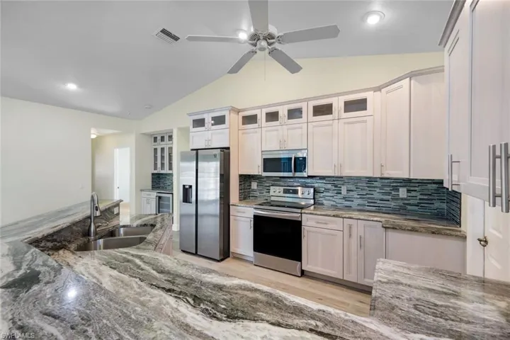 223 Nw 5th Ter, Cape Coral, Florida 33993