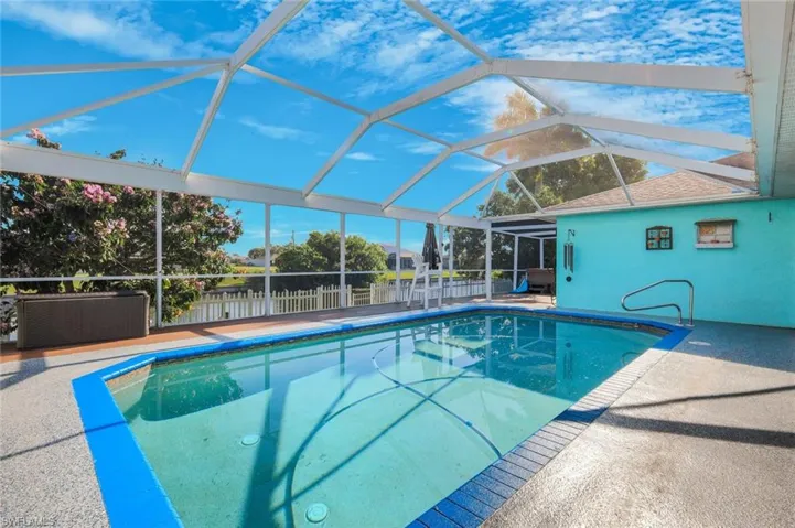 223 Nw 5th Ter, Cape Coral, Florida 33993