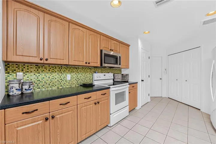 3901 Cape Cole Blvd, Punta Gorda, Florida 33955