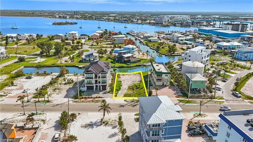 775 Estero BLVD, Fort Myers Beach, FL 33931,225034183