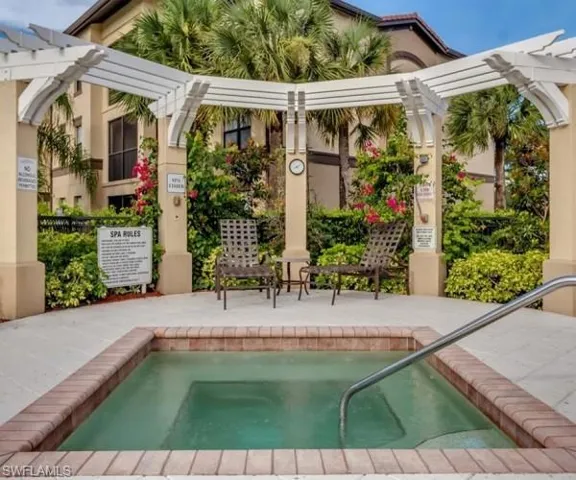 12965 Positano Cir 104, Naples, Florida 34105