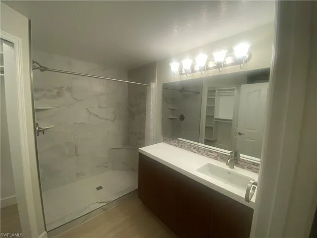 12965 Positano Cir 104, Naples, Florida 34105