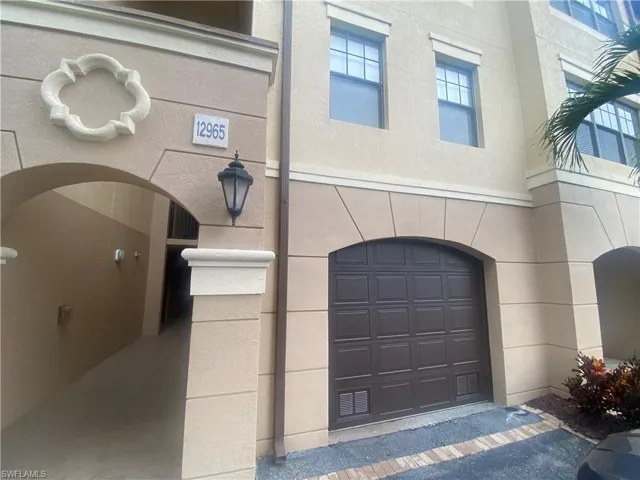 12965 Positano Cir 104, Naples, Florida 34105