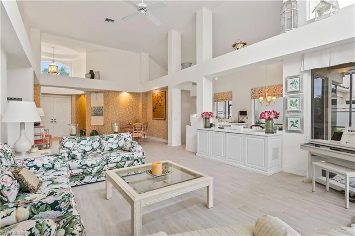 Light, bright and airy!