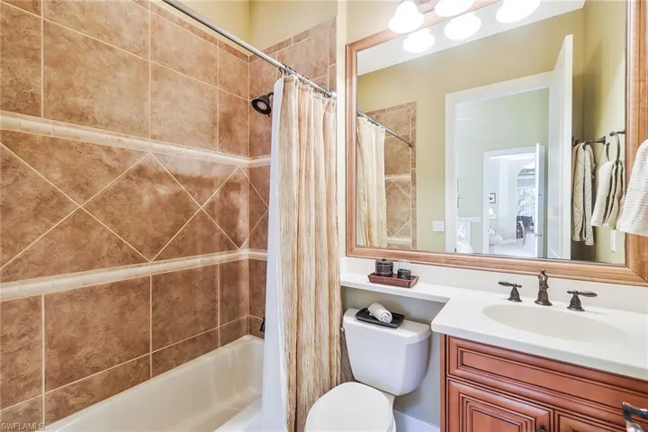 En Suite Guest Bathroom