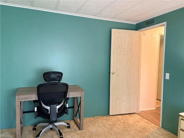 2787  Breezewood  DR, North Fort Myers, FL 33917