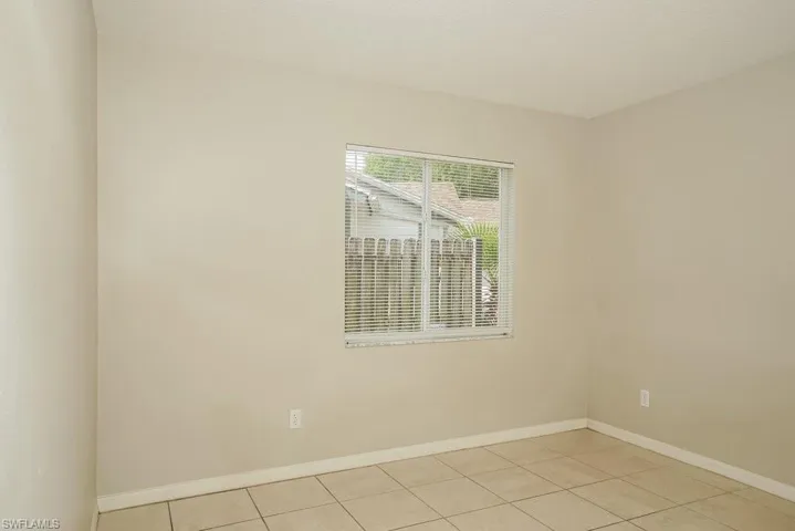 7703 33rd Ln E, Sarasota, Florida 34243