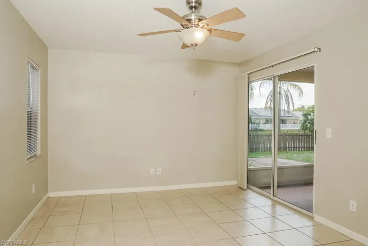 7703 33rd Ln E, Sarasota, Florida 34243
