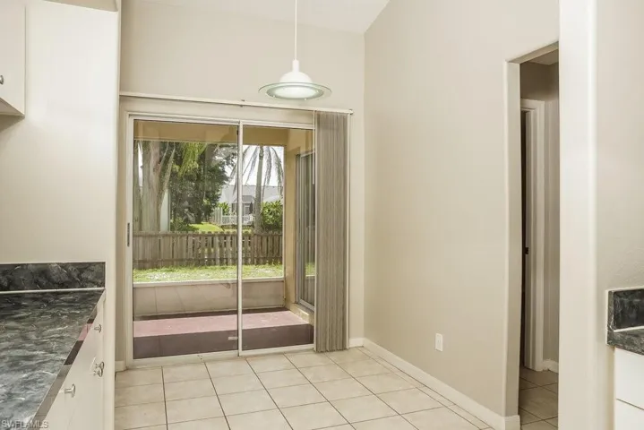7703 33rd Ln E, Sarasota, Florida 34243