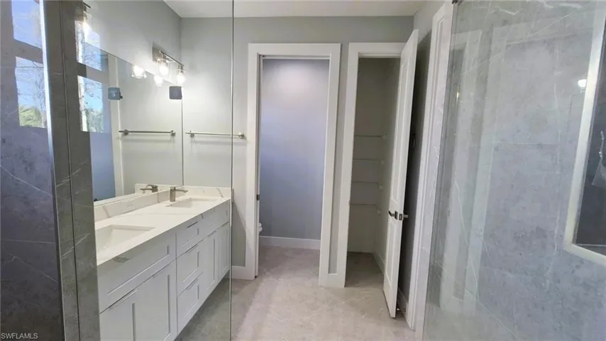 532 41st Ave Ne, Naples, Florida 34120