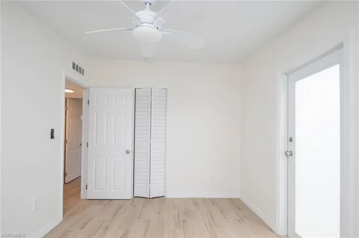2123  Harbor  LN, Naples, FL 34104