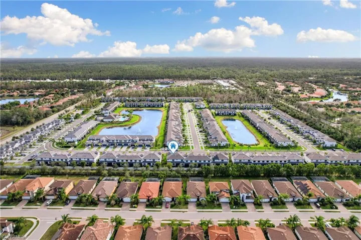 7578  Rockefeller  DR, Naples, FL 34119