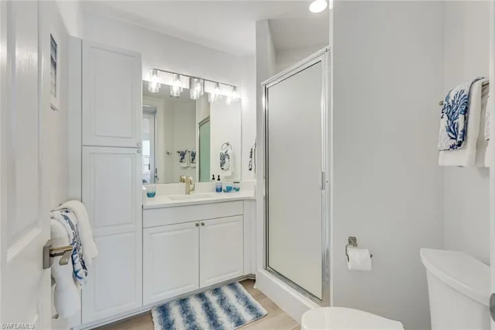 805 Bentwater Cir 104, Naples, Florida 34108