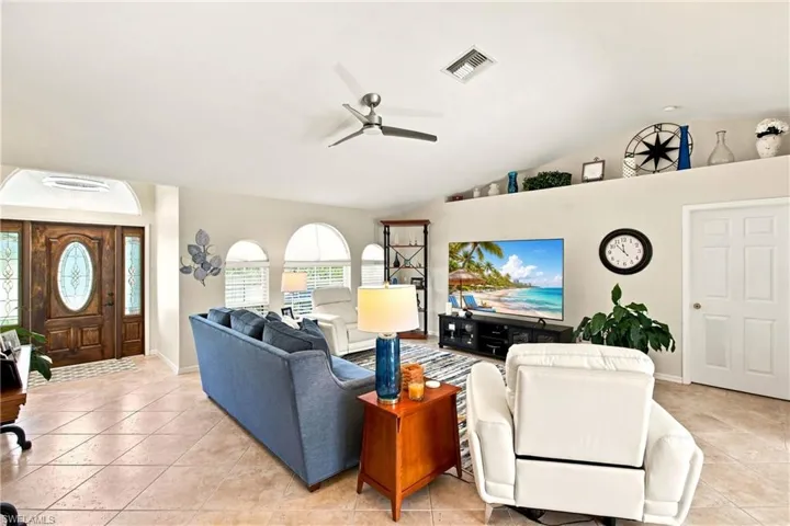 4590 16th St Ne, Naples, Florida 34120