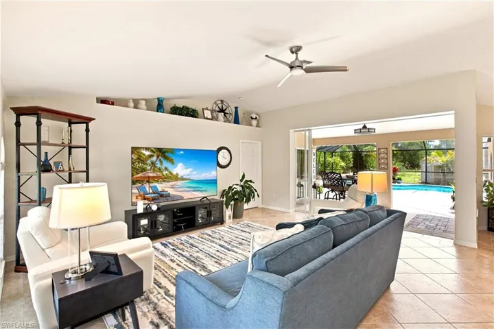 4590 16th St Ne, Naples, Florida 34120