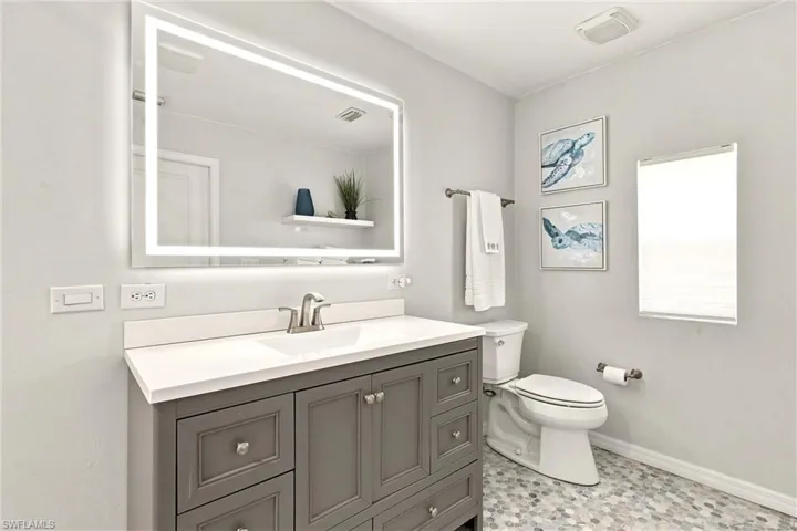 Updated Primary Bathroom