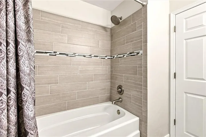 4590 16th St Ne, Naples, Florida 34120