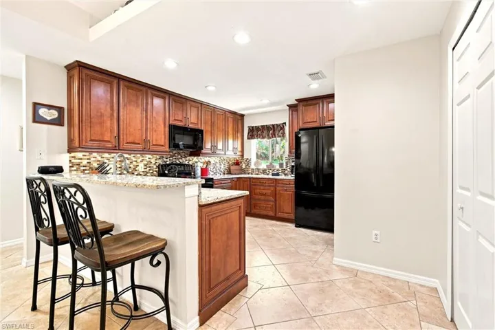 4590 16th St Ne, Naples, Florida 34120