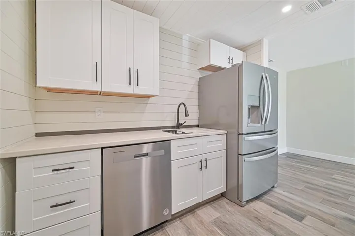 91 Pioneer Ct, Fort Myers Fl 33919