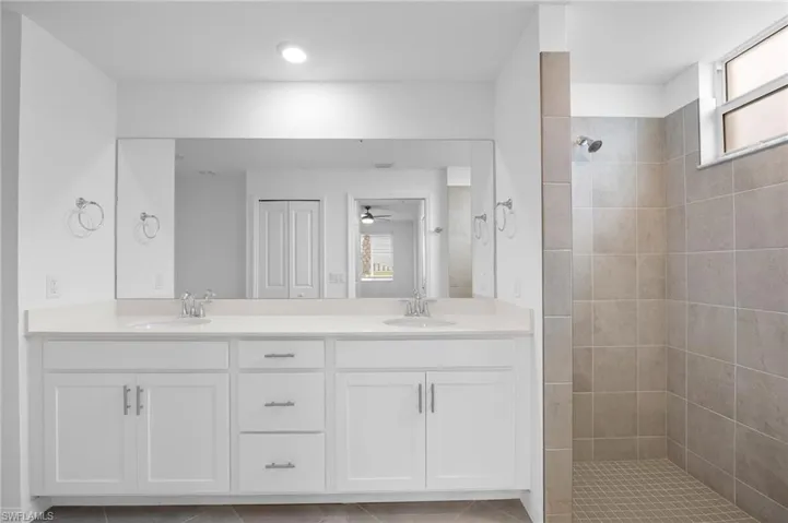 5445 Double Eagle Cir 3011, Ave Maria, Florida 34142