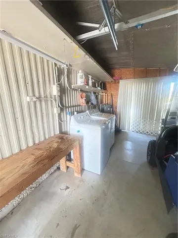 611 Sunset Ln, North Fort Myers, Florida 33903