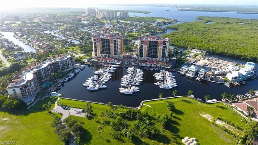 5842 Sw 1st Ct, Cape Coral, Florida 33914