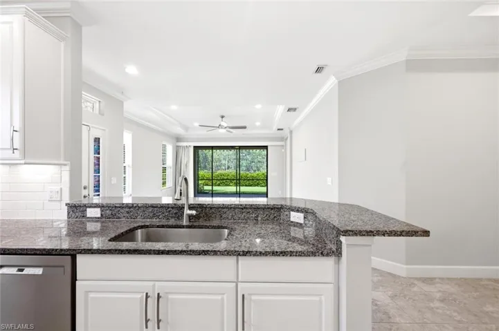 8261 Lucello Ter W, Naples, Florida 34114