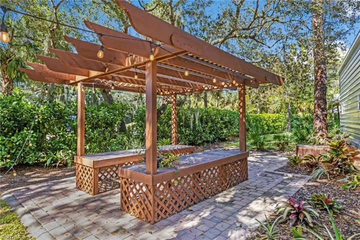 Garderner's custom arbor and patio