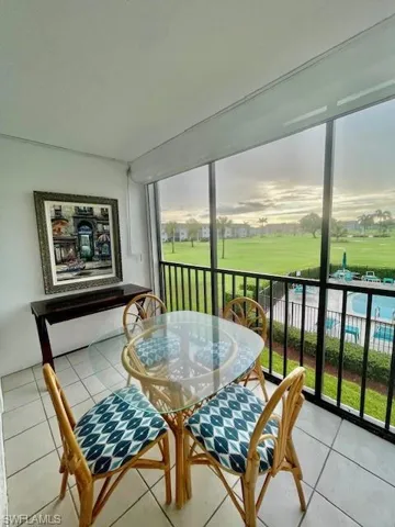 37 High Point Cir E 209, Naples, Florida 34103