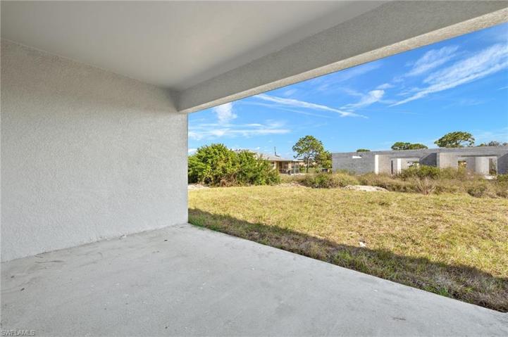 2209  KENNETH S AVE, LEHIGH ACRES, FL 33973